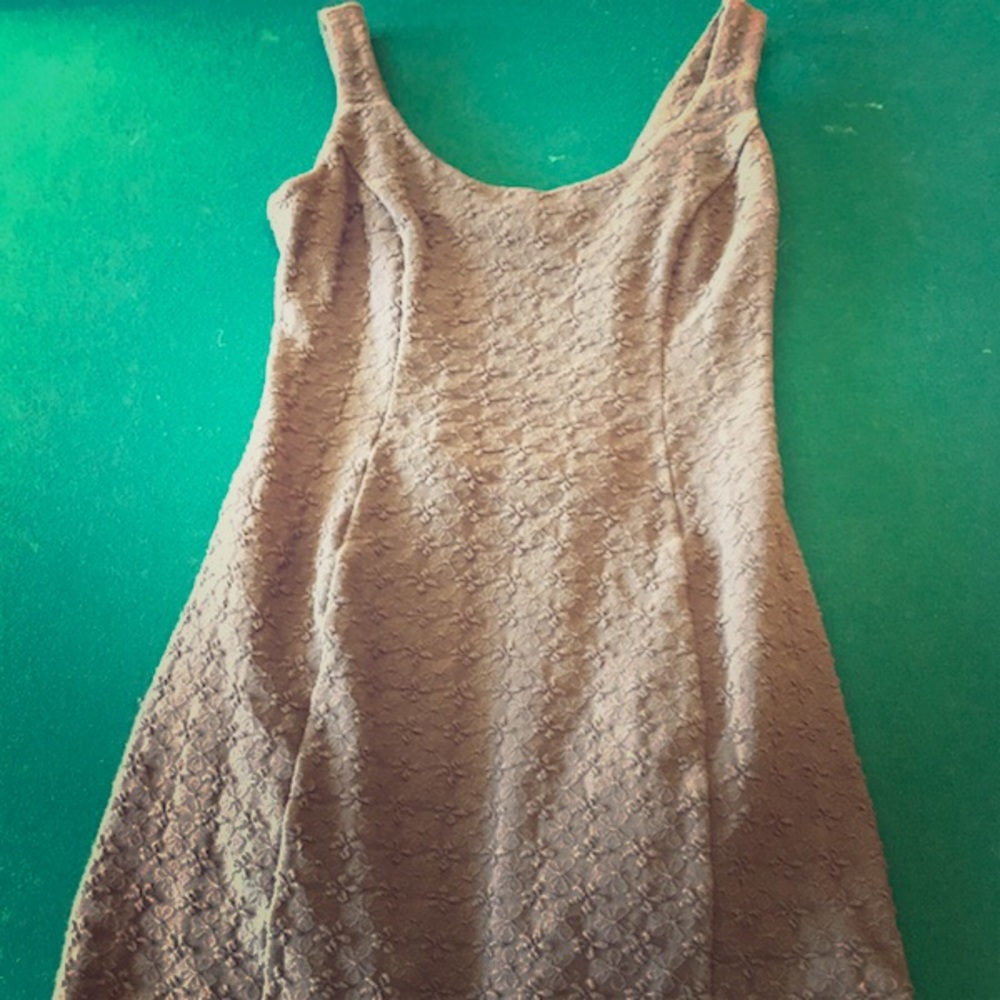 Betsy Johnson gray dress with bustle